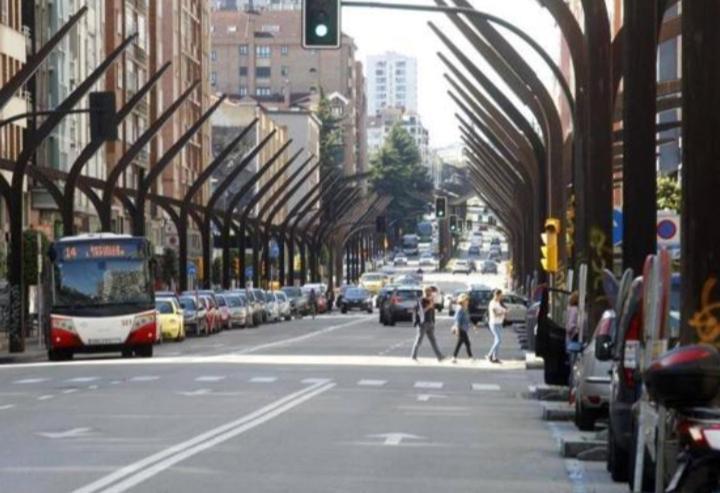 Alojamiento Turistico Decano Prendes Gijón Buitenkant foto